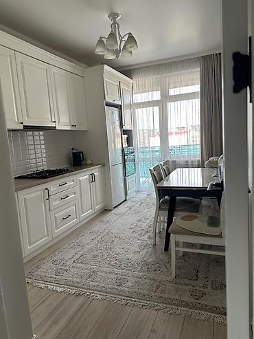 Продажа квартир: 2 комнаты, 72 м², 4 этаж — 13