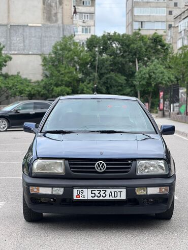 венто 1995: Volkswagen Vento: 1995 г., 1.8 л, Механика, Бензин, Седан