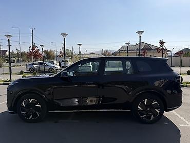 ayon s: Changan Qiyuan Q05: 2026 г., 1.5 л, Вариатор, Электромобиль, Внедорожник — 3
