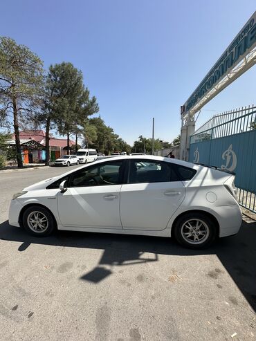 тайота рам: Toyota Prius: 2011 г., 1.8 л, Автомат, Гибрид, Седан