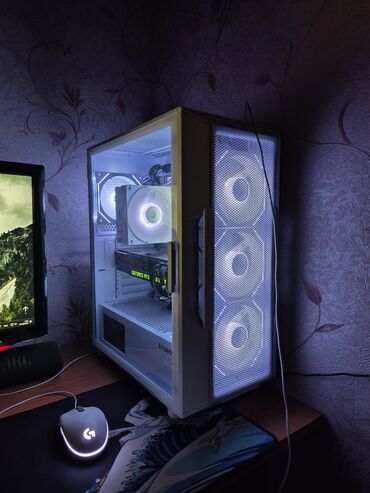 Masaüstü kompüterlər və iş stansiyaları: Cpu- ryzen 5 5600x Gpu- rtx2070 super (lenovo) Ana plata- gigabyte