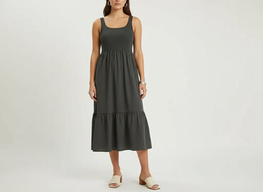 Dresses: Women`s dress, size S