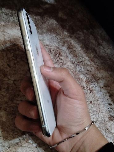 Apple iPhone: IPhone X, 256 GB, Gümüşü — 3