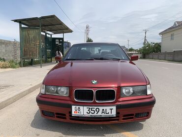 машына bmw: BMW 3 series: 1994 г., 1.6 л, Механика, Бензин, Седан