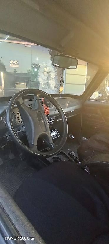 VAZ (LADA): VAZ 2101 “Jiquli” sedan - Korpus: ağ rəng, 4 qapı, xrom bamperlər — 3
