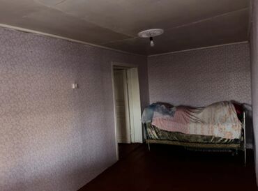 Həyət evləri və villaların satışı: 4 otaqlı, 140 kv. m, Orta təmir — 3