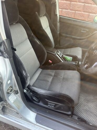 Subaru: Subaru Legacy: 2002 г., 2 л, Автомат, Бензин, Седан — 10