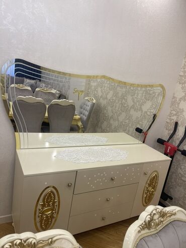 Qonaq otağı dəstləri: İşlənmiş, Azərbaycan — 2