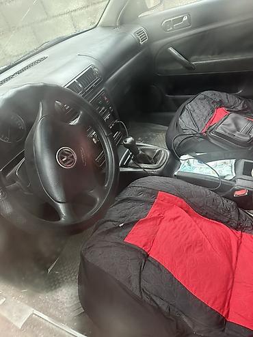 terrano 2: Volkswagen Passat: 2001 г., 1.6 л, Механика, Бензин, Седан — 1