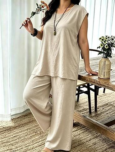 elastiu: 06 Komplet za punije
2XL 3XL 4XL
Cena : 2.600 dinara H — 5