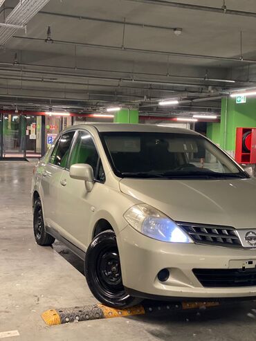 Nissan: Nissan Tiida sedan - Kül rəngə çalan açıq-bej eksteryer - 4 qapılı -da lalafo.az — 4 Nissan: Nissan Tiida sedan - Kül rəngə çalan açıq-bej eksteryer - 4 qapılı — 4