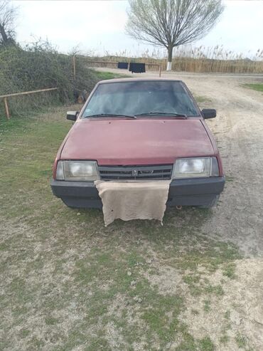 011 maşını: VAZ (LADA) 2109: 1.5 l | 1993 il | 244025 km Sedan