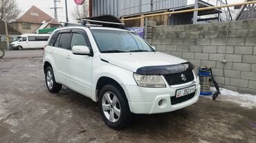 Suzuki: Suzuki Grand Vitara: 2009 г., 3.2 л, Автомат, Газ, Внедорожник