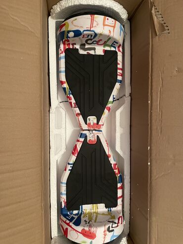 hoverboard qiym%C9%99ti: Zigzag K8 model hoverboard Yeni kimidir, qutusunda az işlənilmiş. İki