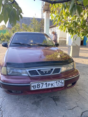 исфана машина: Daewoo Nexia: 2004 г., 1.6 л, Механика, Бензин, Седан