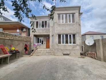 Qarajlar: 5 otaqlı, 160 kv. m, Kredit var, Yeni təmirli