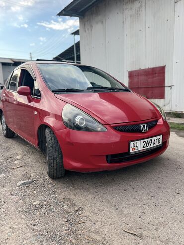 Honda: Honda Jazz: 2007 г., 1.3 л, Механика, Бензин, Хэтчбэк