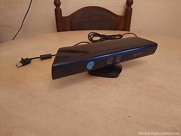 mario bros: Kinect senzor kamera za Xbox 360 sa adapterom.Nisam siguran ali po — 8
