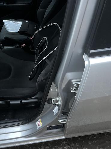 Honda: Honda Jazz: 2010 г., 1.5 л, Бензин, Хэтчбэк — 8