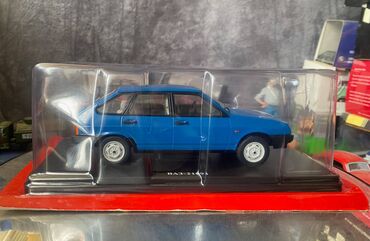 Avtomobil modelləri: VAZ, 1990 il, 1:24, Dəmir, Ödənişli çatdırılma — 2