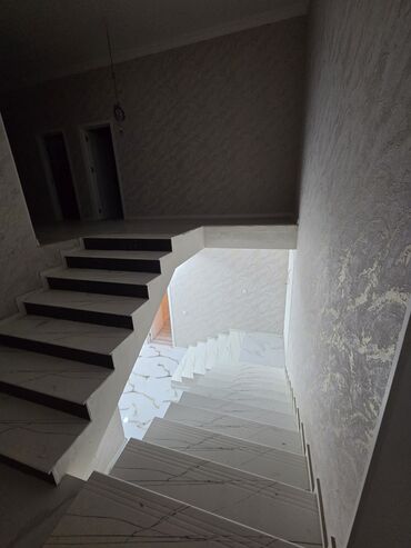 Həyət evləri və villaların satışı: Maştağa qəs. 5 otaqlı, 250 kv. m, Yeni təmirli — 7