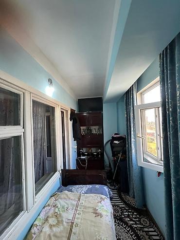 Köhnə tikili: Bakı, 8-ci kilometr, 3 otaqlı, Köhnə tikili, m. Qara Qarayev, 75 kv. m — 4