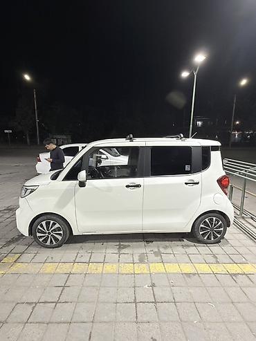 продаю погрузчик разворот стрелы 180: Kia Ray: 2020 г., 1 л, Автомат, Бензин, Хэтчбэк — 2
