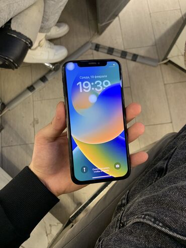 Apple iPhone: IPhone X, Б/у, 64 ГБ, Черный, Защитное стекло, В рассрочку, 100 %