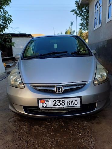 mini coper: Honda Fit: 2002 г., 1.3 л, Автомат, Хэтчбэк — 6