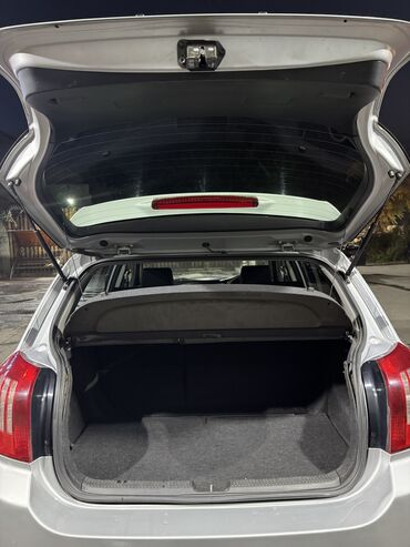 Toyota: Toyota Allex: 2003 г., 1.5 л, Автомат, Бензин, Хэтчбэк — 5