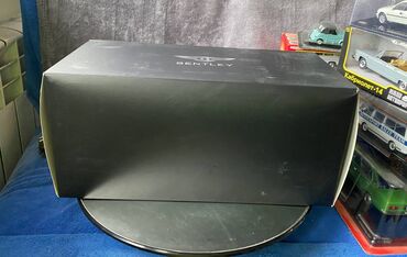 Avtomobil modelləri: Коллекционная модель Bentley Flying Spur W12 Diamond Black 2012 — 3