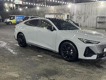qalpaq satisi: Changan Uni-V: 1.5 l | 2023 il 79000 km Sedan — 8