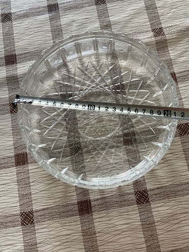 Посуда: Продаю чешский хрусталь, б-у в отличном состоянии. Вазы все разного — 26