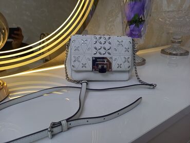 Basanoşka və səndəllər: Ölçü: 37.5, rəng - Sarı, Yeni -da lalafo.az — 29 Basanoşka və səndəllər: Ölçü: 37.5, rəng - Sarı, Yeni — 29