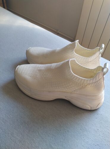 nike dualtone racer 2: H&M, 41, color - White