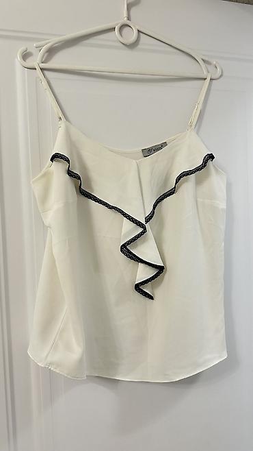 Брючные костюмы: Женская одежда, покупала в Дубаи/Италии, размер s/m, l до 44. Цены от at lalafo.kg — 22 Брючные костюмы: Женская одежда, покупала в Дубаи/Италии, размер s/m, l до 44. Цены от — 22