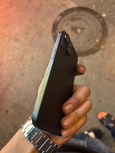iphone zaryatka: IPhone 15, 128 GB, Qara, Simsiz şarj — 3