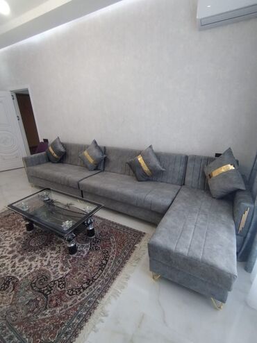 Günlük kirayə mənzillər: 2 otaqlı — 27