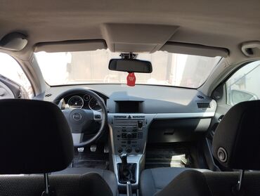 Opel: Opel Astra: 1.9 l | 2008 il 346000 km Universal — 5