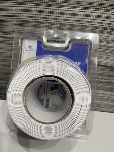 непромокаемая простынь: Самоклеящаяся влагостойкая лента-бордюр для ванн и раковин. -