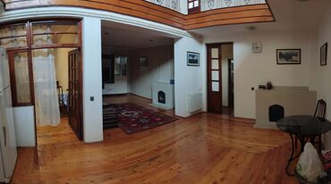 Uzunmüddətli kirayə evlər: 200 kv. m, 7 otaqlı — 14