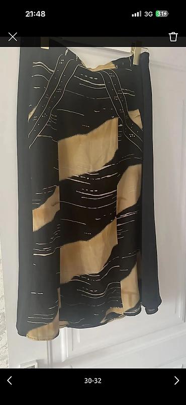 Костюмы с юбкой: Одежда женская покупала в Италии/Дубаи, размеры от 48 до 58, новое и — 28