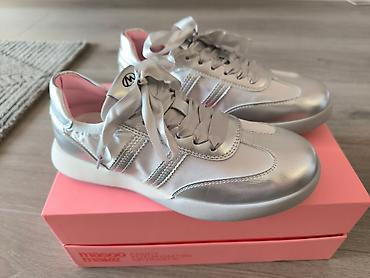 Кроссовки и спортивная обувь: Кроссовки со шнурками-лентами в стиле balletcore/blockette на — 9