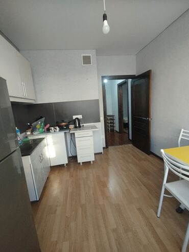 квартира сдаётся ак ордо: 1 комната, 36 м², Элитка, 8 этаж, Евроремонт