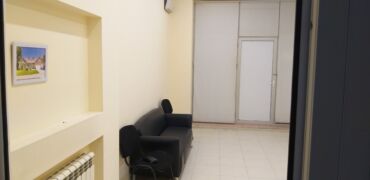 Kommersiya daşınmaz əmlakının satışı: Təcili kupçalı obyekt satılır 37 m2. 14/1 mərtəbə. Hündürlüyü 3.5 — 17