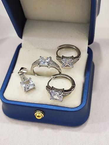 Серебряные наборы украшений: Серебряный набор под Карьтие Серебро 925 пробы Размеры имеются — 5