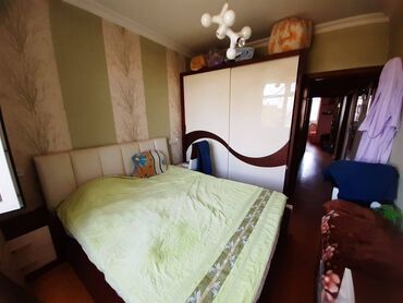 Köhnə tikili: Bakı, 2 otaqlı, Köhnə tikili, m. Qara Qarayev, 70 kv. m — 3