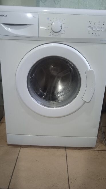 машинка 23: Кир жуучу машина Beko, Автомат, Толук өлчөм