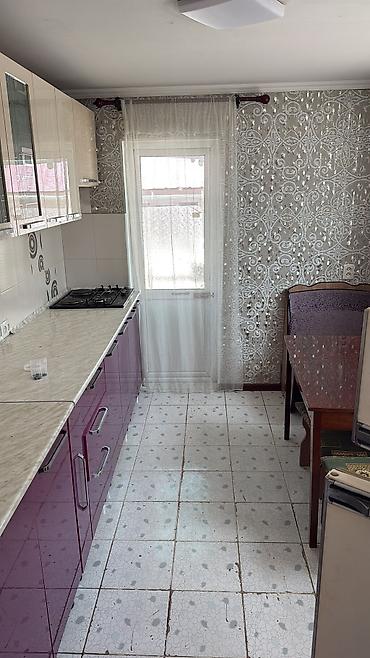 Үйлөрдү ижарага берүү: 60 м², 2 бөлмө, Туңгуч мкр, Үй-бүлөлүүлөргө — 2