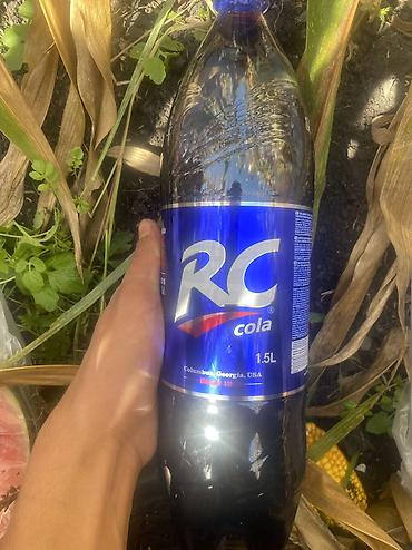 RC Cola, 1.5 л - Газированный безалкогольный напиток со вкусом колы